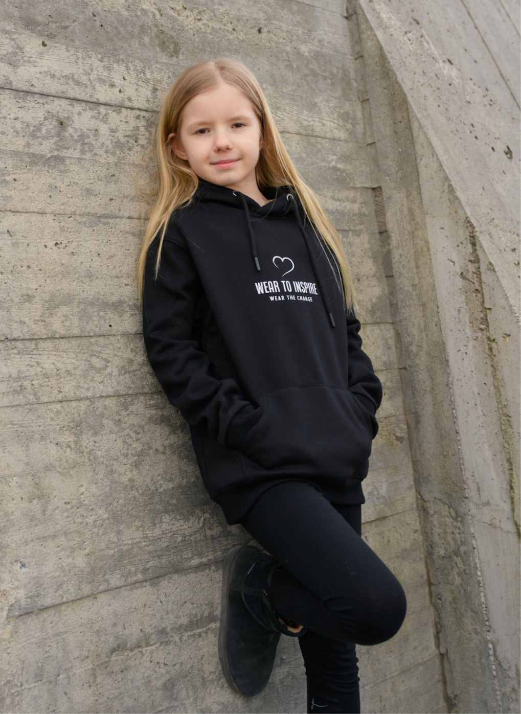 FEARLESS WINGS OVERSIZE HOODIE BARN