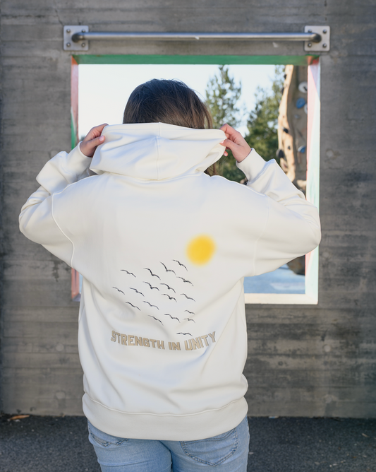 STRENGHT IN UNITY OVERSIZE HOODIE